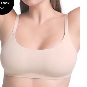 SKIMS Fits  Everybody Scoop neck, Bralette  Bra ( Color Sand )